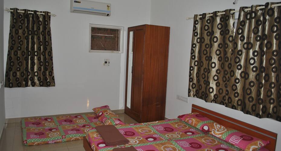 Tree Nest Comfort Inn, Hyderabad 2